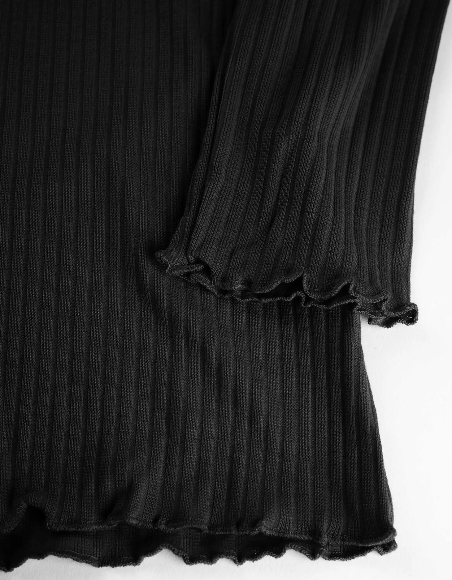 Gesneden shirt met lange mouwen - Geribde structuur - zwart