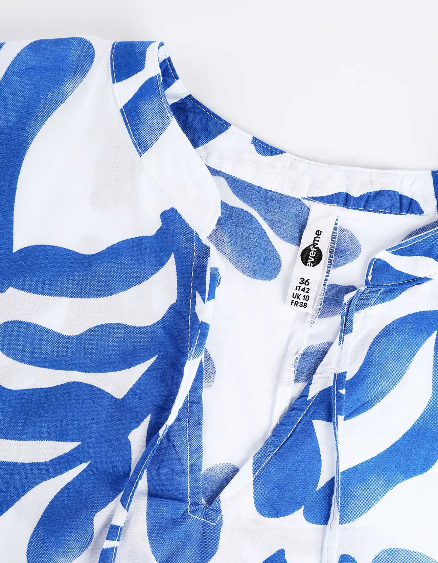 Jurk - Oversized schouders - wit
