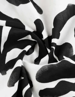 Jurk - Oversized schouders - wit