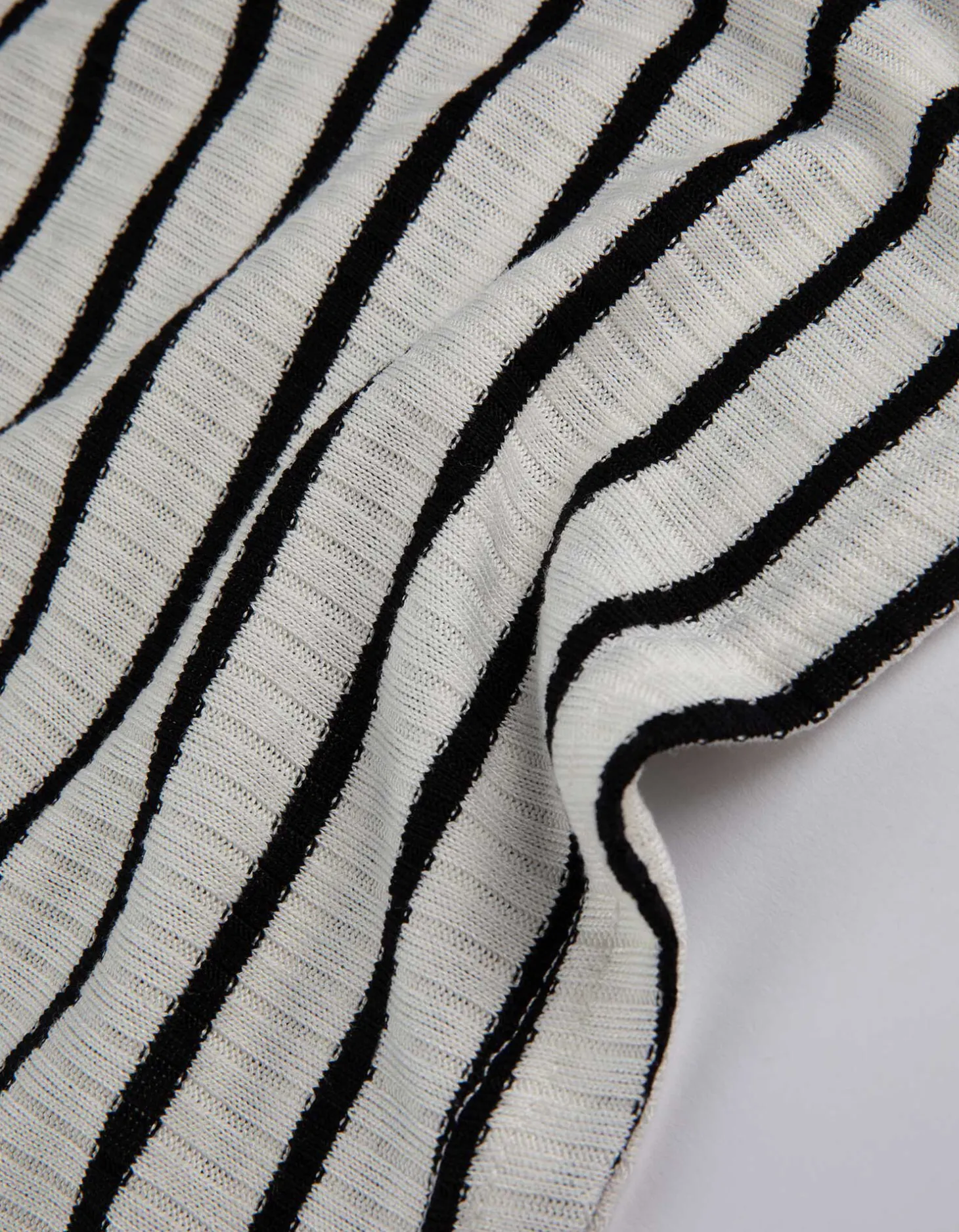 Longsleeve - Carmenhals - wit