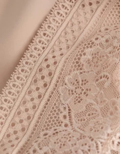 Model jurk - Licht figuurvormend ondergoed - roze