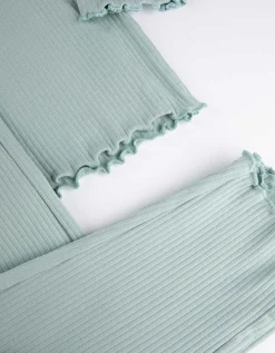 Pyjamaset bestaande uit shirt met lange mouwen en broek - Geschulpte zoom - groen