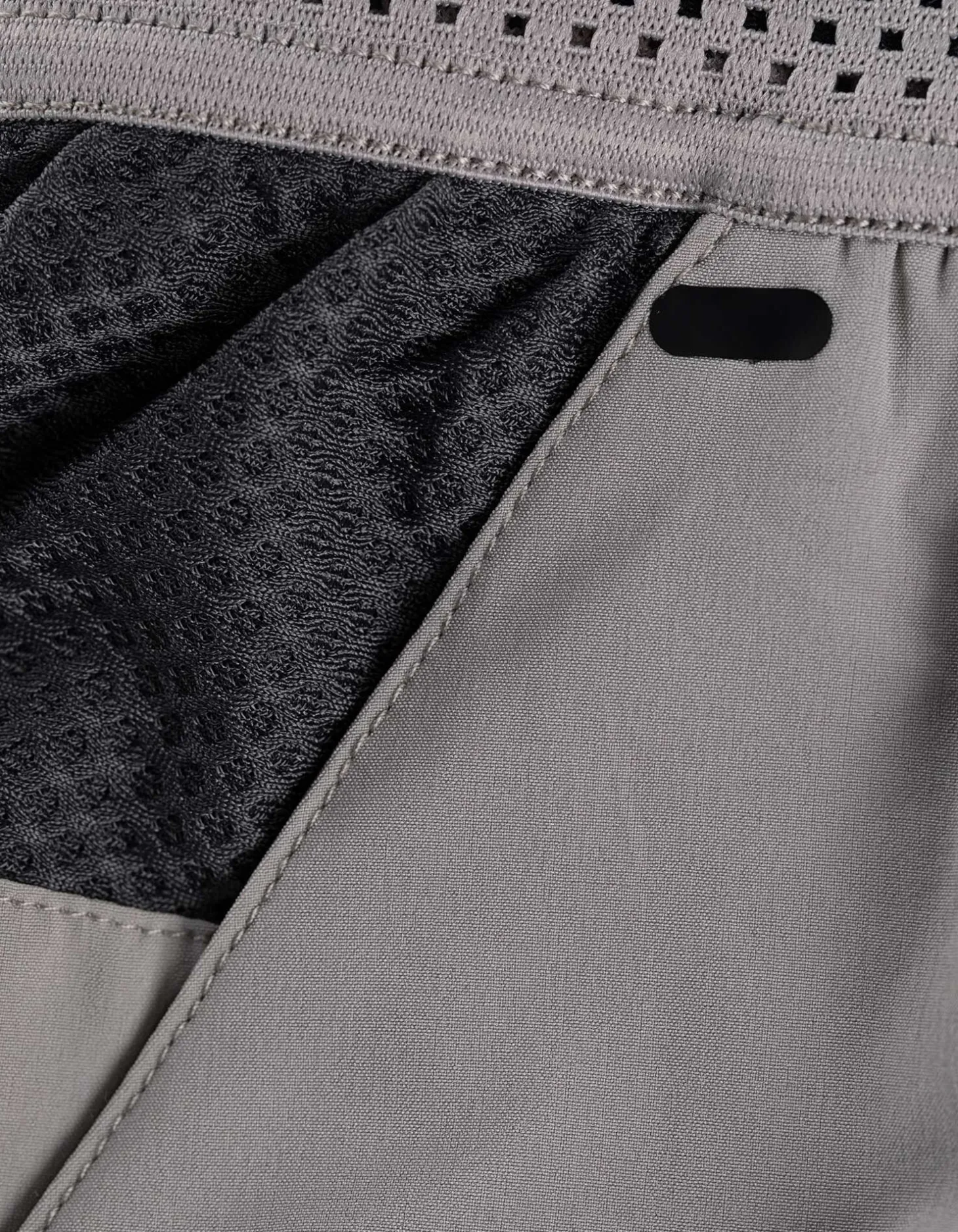 Short - Contrasterende inzetten - grijs