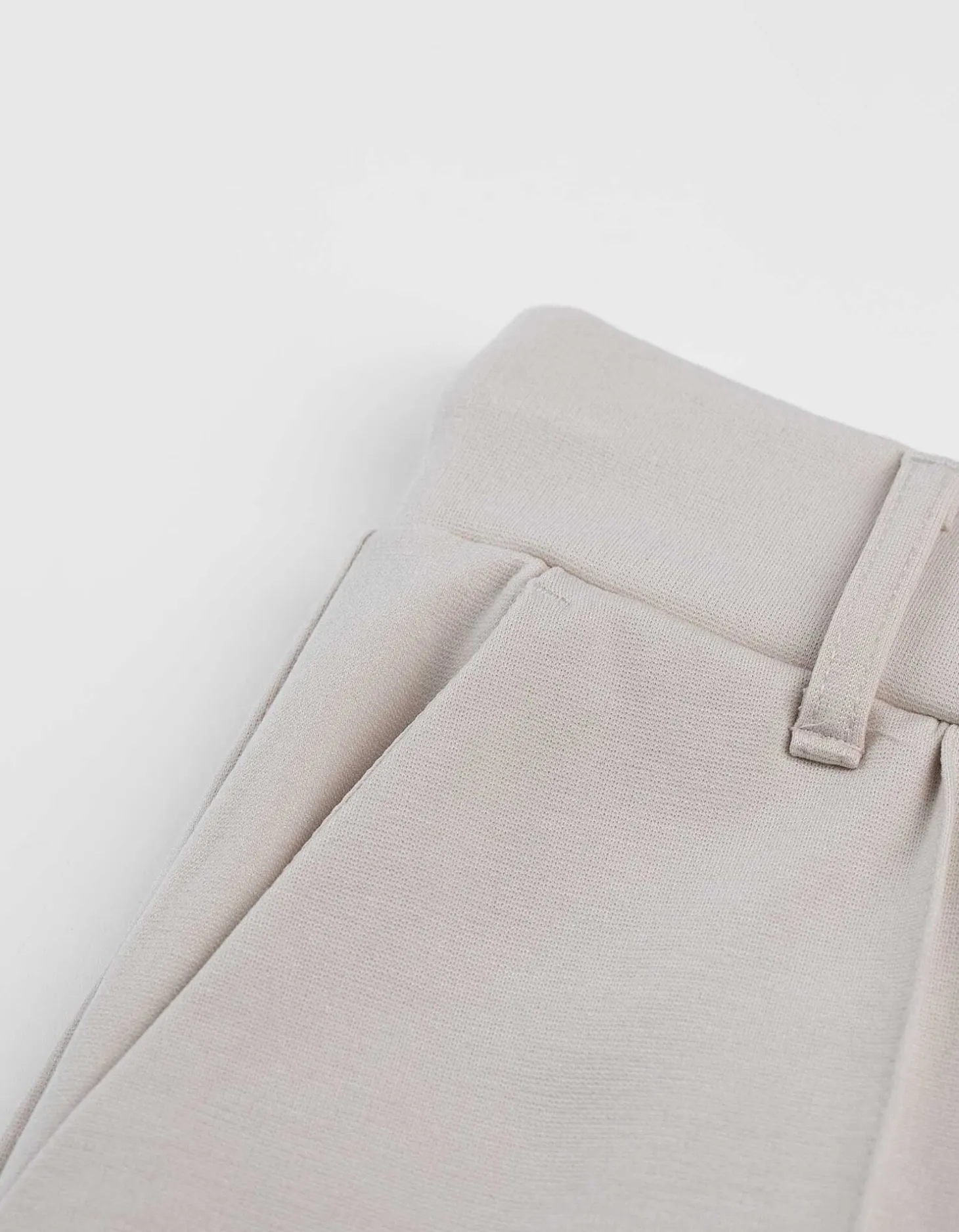 Short - Regular waist - wit