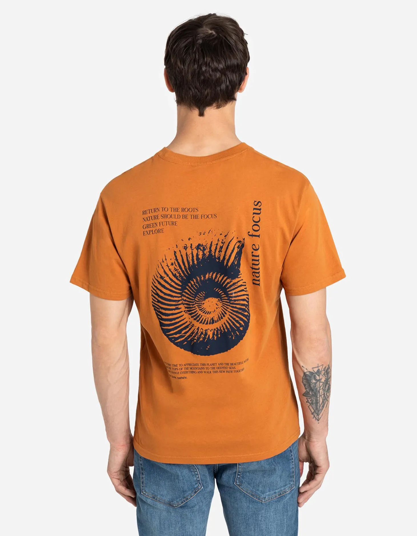 T-shirt - Afdrukken achteraan - bruin