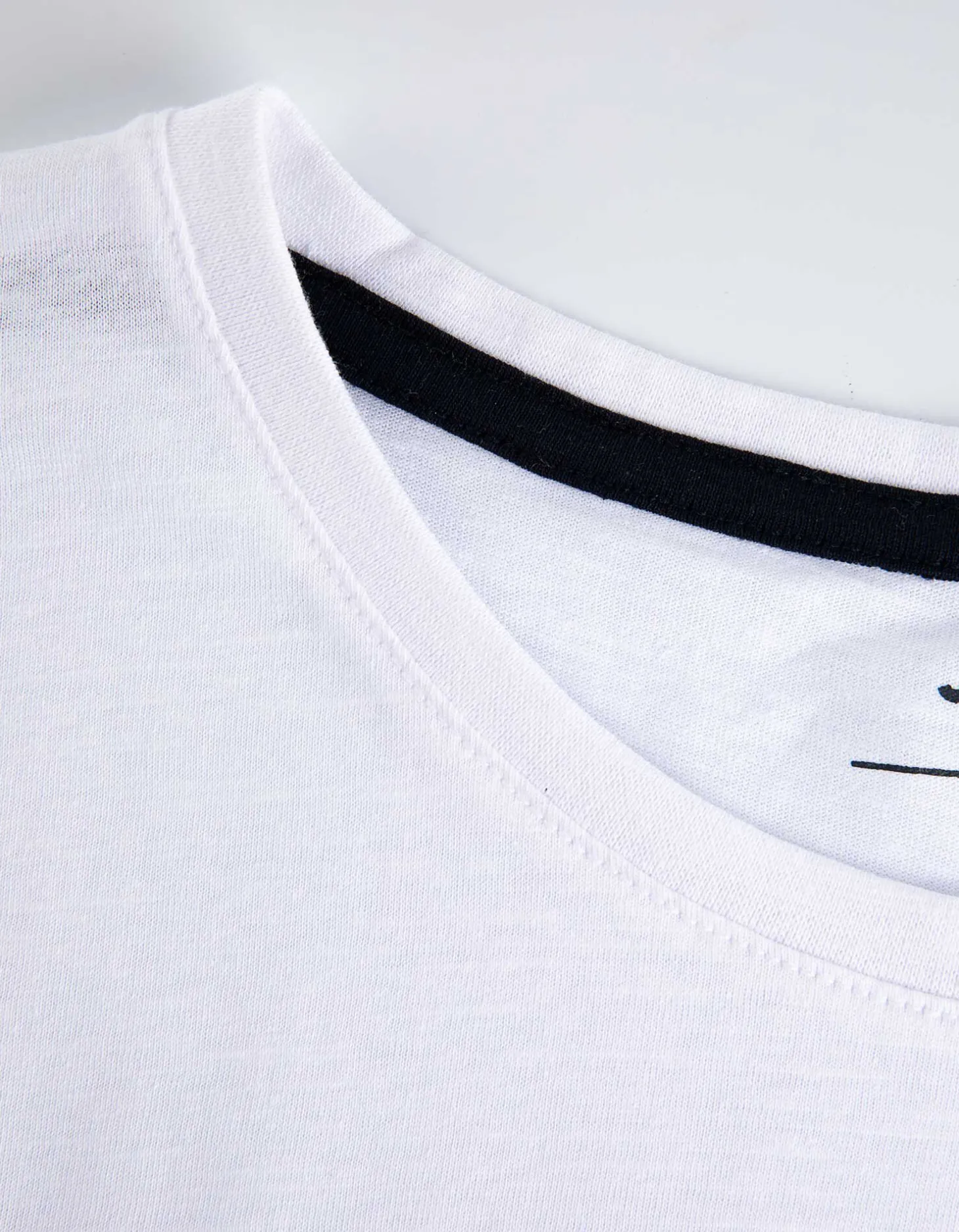 T-shirt - Borstzak - wit