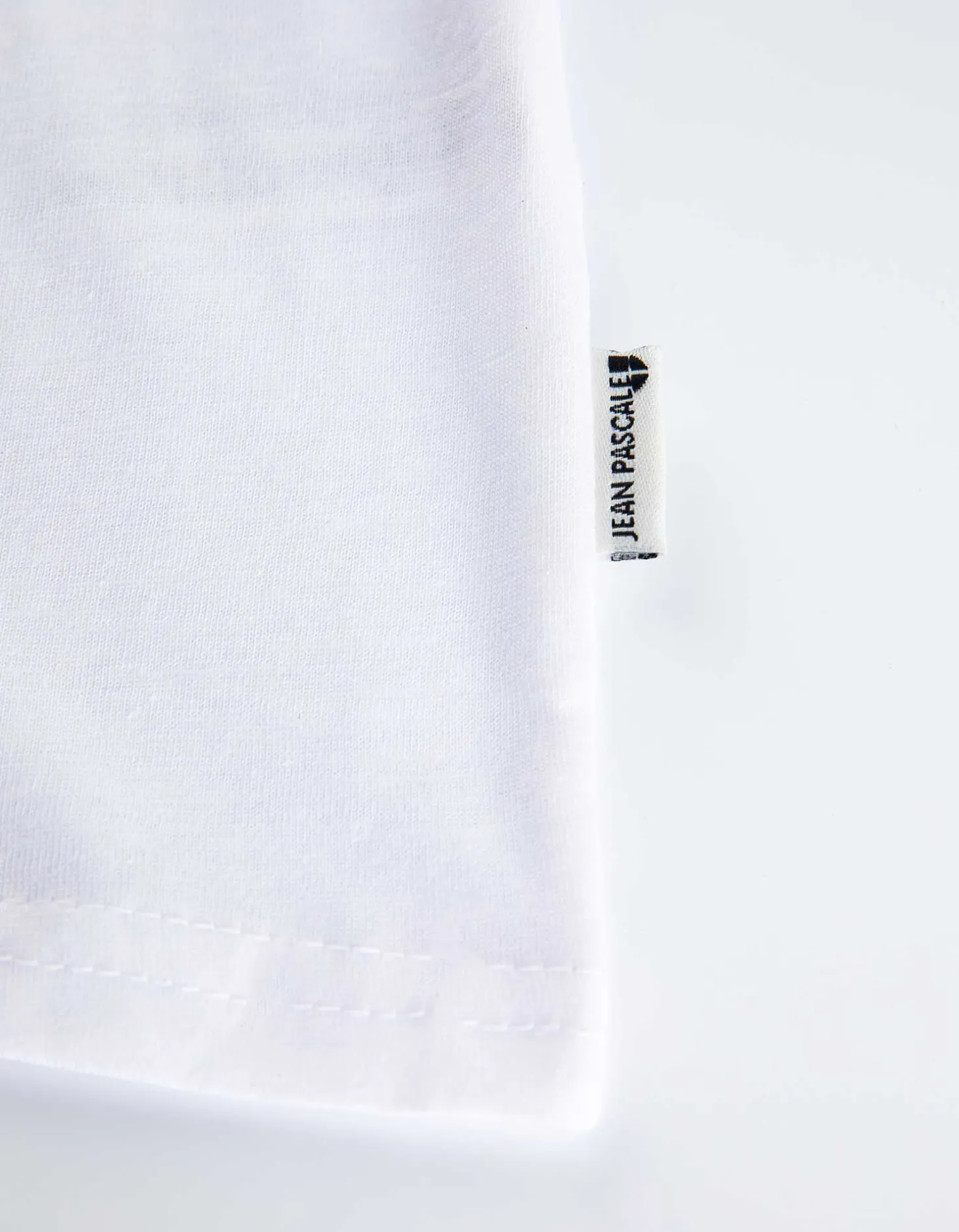 T-shirt - Borstzak - wit