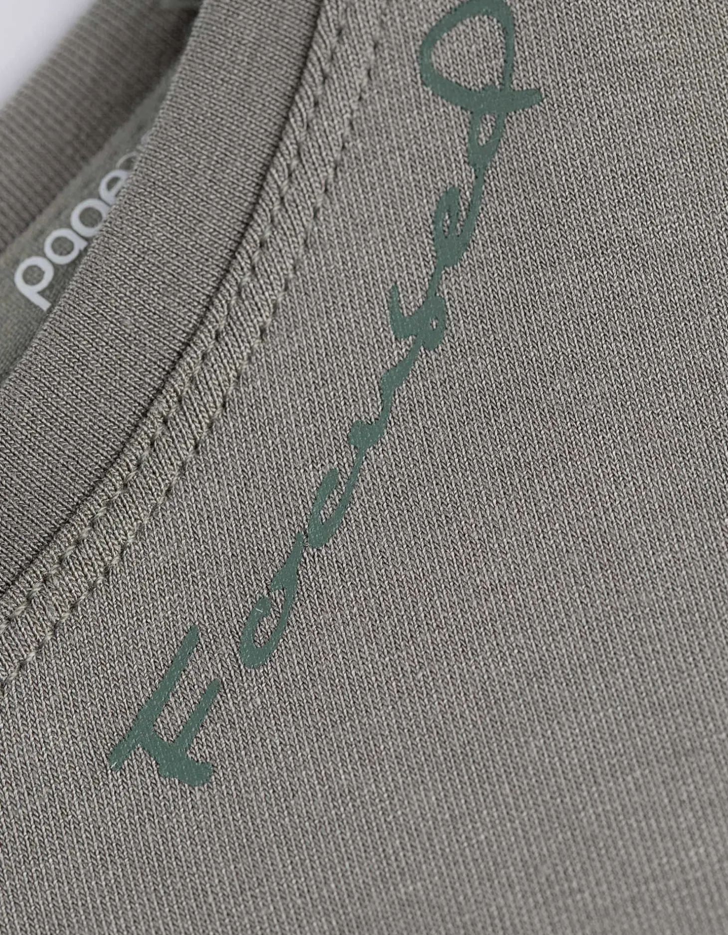 T-shirt - LENZING™ ECOVERO™ - donkergroen