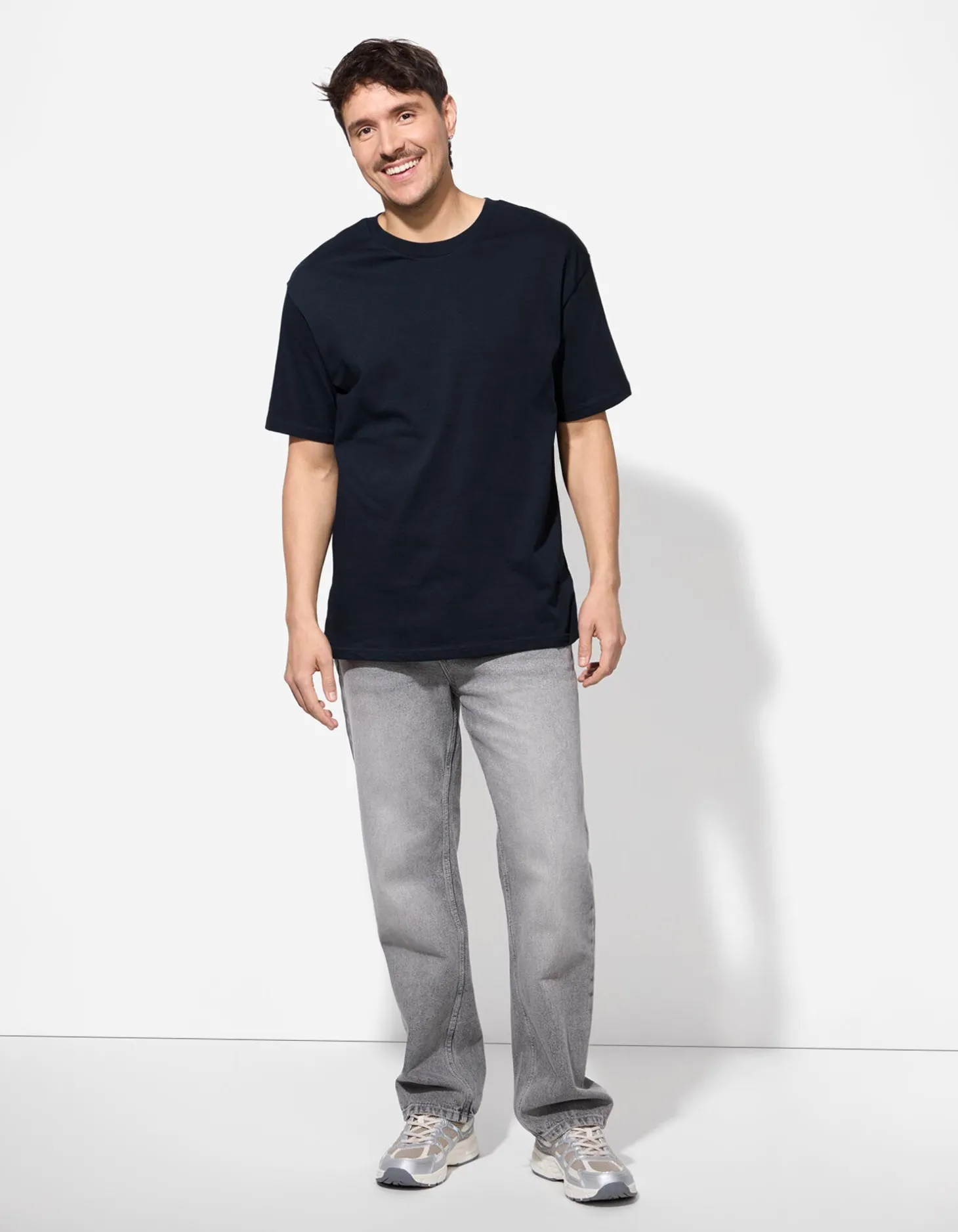 T-shirt - Oversized fit - donkerblauw