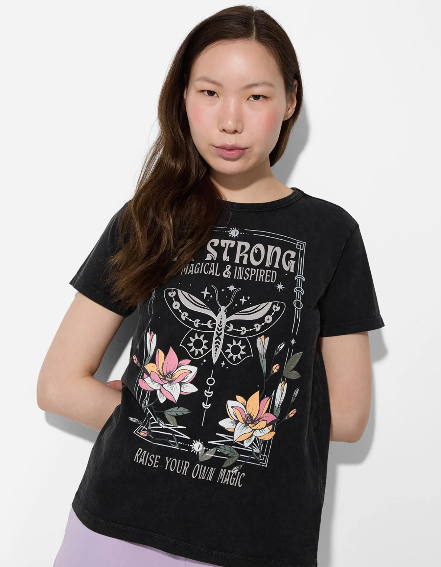 T-shirt - Vooropdruk - donkergrijs